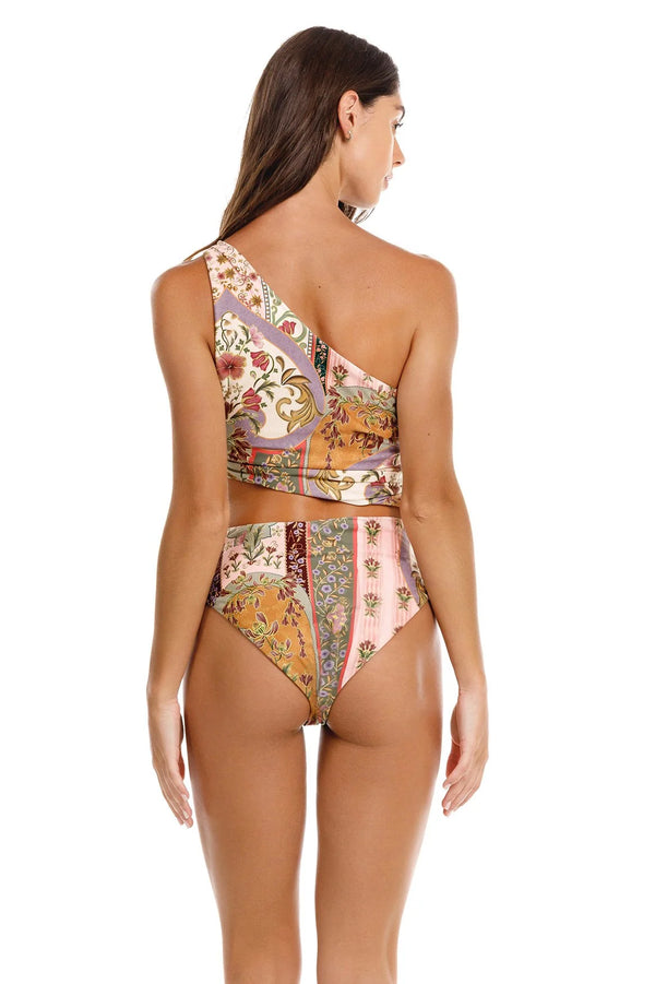 Aura-Greisa-One-Piece-Swimsuit-20029-4_768x_2x.progressive_5b327c41-95e8-4458-a656-685438cdd543.jpg