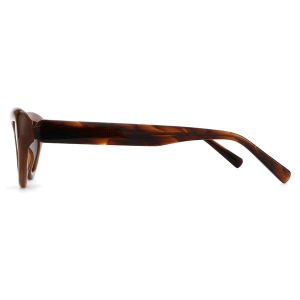 Sun Glasses Moment