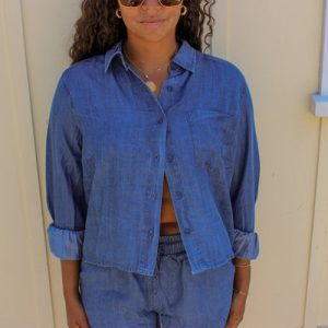 Cropped Button Front Long Sleeve In Medium Wash