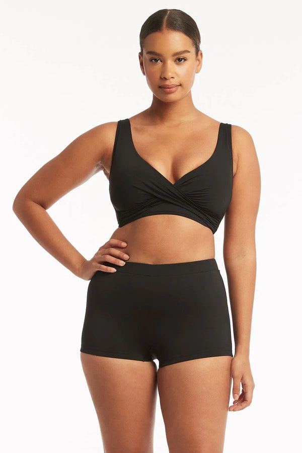 eco-essentials-black-seperates-bottom-black-eco-essentials-katie-boy-leg-pant-28737845952621_52c8bf39-e542-4bcb-9d1b-a54d66d13ab7.jpg